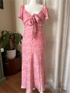 Francesca's Collections Pink Floral Tie-Front Maxi